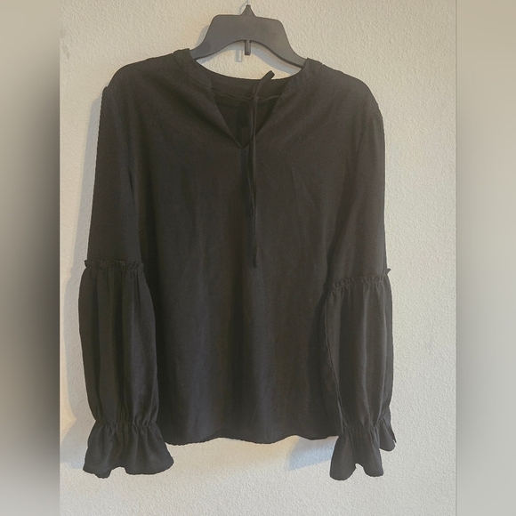 Unbranded Womens Blouse Plus size 1X Black Bell Ruffle Long Sleeves Tie Neck - Picture 9 of 9